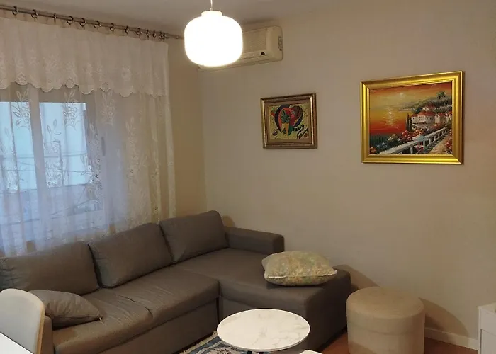Appartement Klejdo *